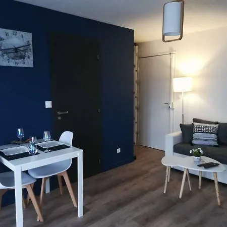 Cosy Proche Meteo France Et Airbus